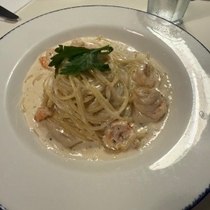 Pasta con camarones