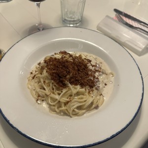Spaghetti Alfredo e Prosciutto