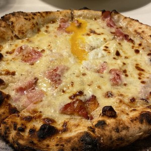Piezas Extraordinarias - Pizza Carbonara