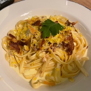 Rigatoni Ni Carbonara Ni Alfredo