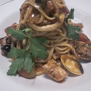 Pastas - Linguini Vongole