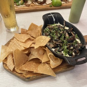 Fundidos Chingones - Trufado de Hongos
