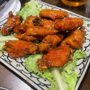 Alitas a la parrilla en salsa de miel