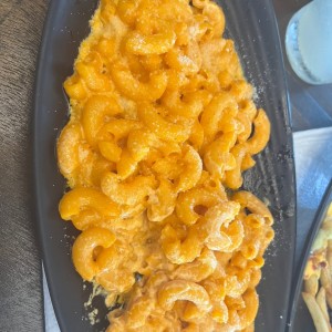 Mac & cheese