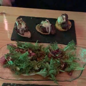 LOS 3 TRISTES TIGRES y ensalada malo 