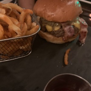 BURGERS - BURGER MALO