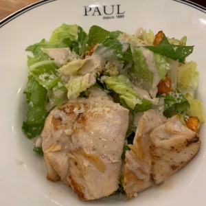 Ensalada Cesar de Pollo. muy buena