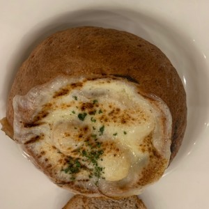 sopa de cebolla