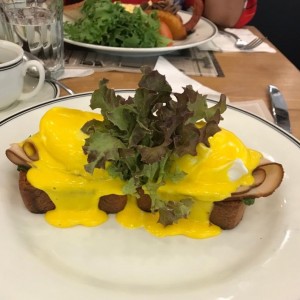huevos benedictinos