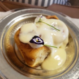 Cinnabon rolls