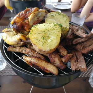 parrillada del carajo