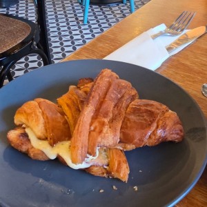 croissant relleno