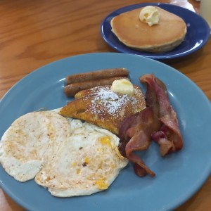 Desayunos - Split Decision Breakfast