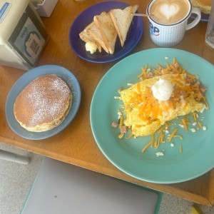 Omelettes - Big Steak Omelette