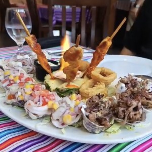 Piqueo Especial De Mariscos Nazca 21