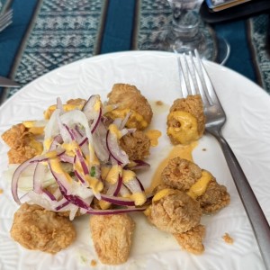 Entradas Calientes - Ceviche Frito