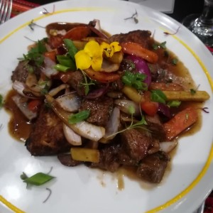 Tacu Tacu con lomo saltado