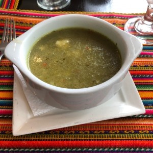 sopa de pollo