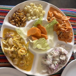 CEVICHE A LAS TRES CREMAS