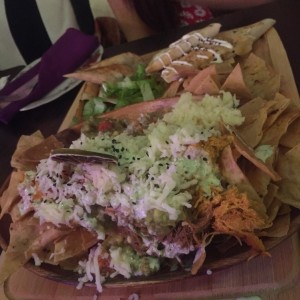 Bandeja Azteca