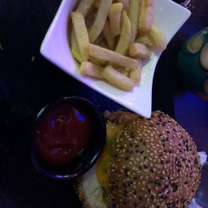 Catrina Burger