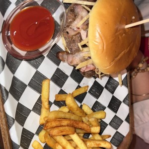 Hamburguesa con papas