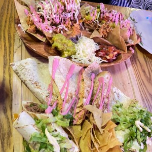 Bandeja Azteca