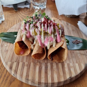 Tacos dorado mixtos