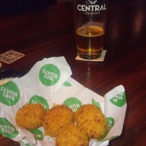 Cheesy Balls