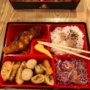 El tepanyaki de Salmon fue una muy eleccion que probe.