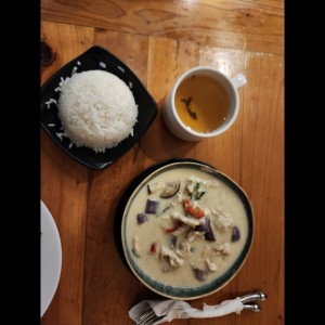 curry verde de pollo
