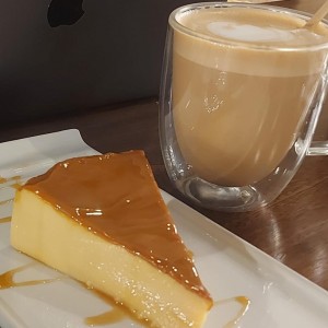 Cappuccino y Flan