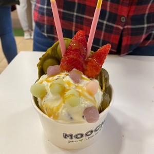 Egg Waffle - Original con helado 