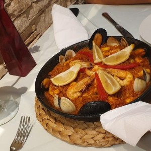 Fideua
