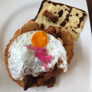 Hojaldra con Puerco