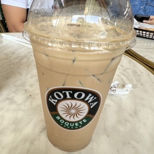 Chai tea latte frio