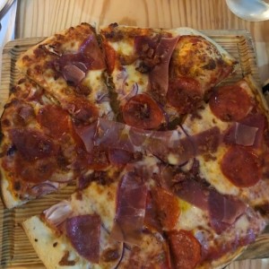 Pizza 4 Carnes