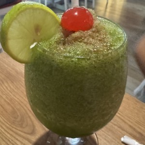 Limonada con hierba buena
