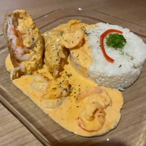 Corvina rellena de camarones