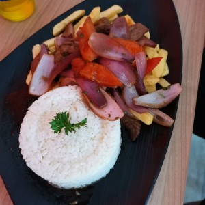 Lomo salteado