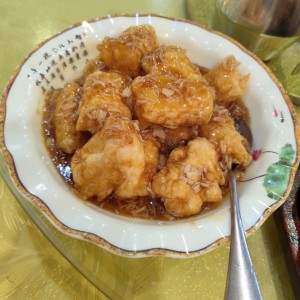 Tofu Con Salsa de Conchuela Seca