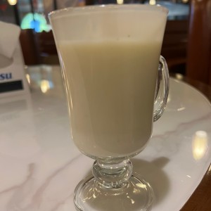 Te de almendras