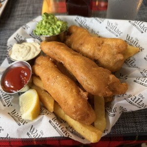 Platos fuertes - Fish and chips