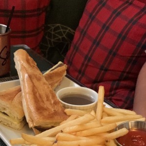 - Roast Beef Panini