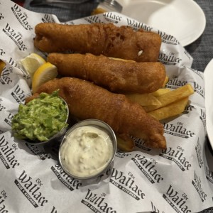 Platos fuertes - Fish and chips