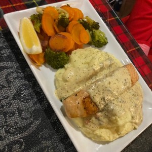 Platos fuertes - Salmon