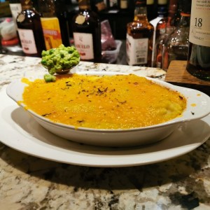 Platos fuertes - Cottage Pie con Green Peas