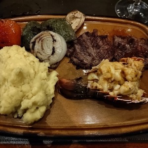 Nuestra Parrilla - Mar y Tierra