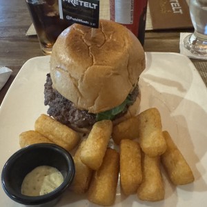 HAMBURGUESAS - PACHOS BURGUER