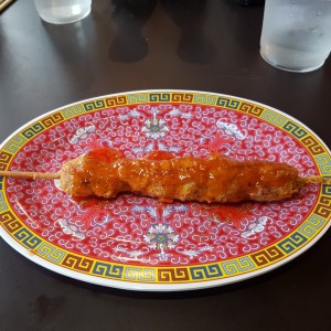 Brocheta de cerdo frita !